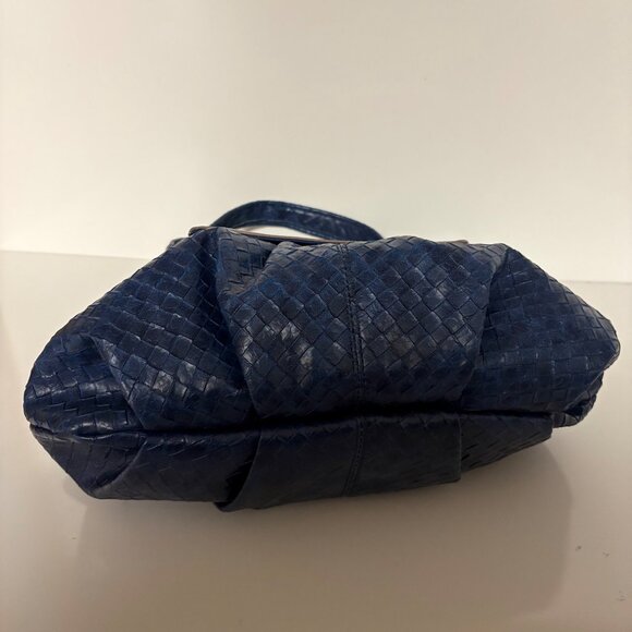 Simply Vera, Vera Wang Blue Purse Blue Woven Shoulder Bag Multiple Compartments - Picture 8 of 12